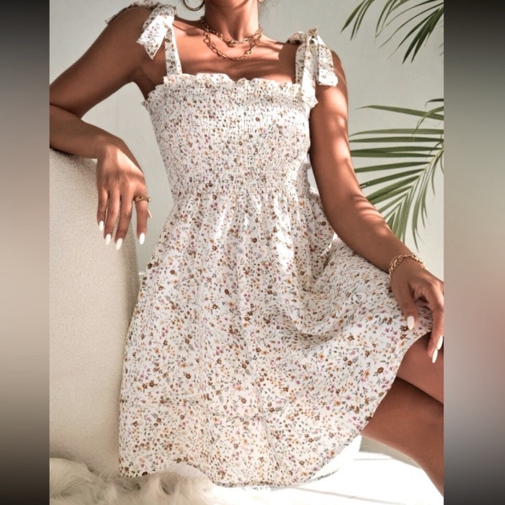 New! Beautiful Floral Print Tie Shoulder Shirred Cami Dress